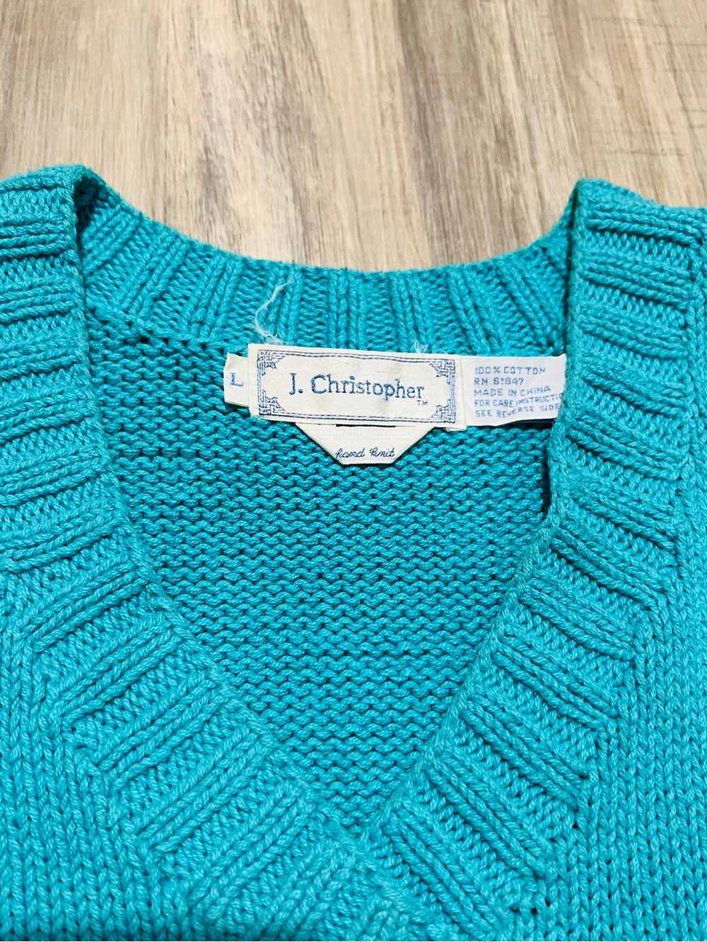 Vintage Equestrian Horse Themed V-Neck Hand Knit Sweater Vest - Picture 3 of 8